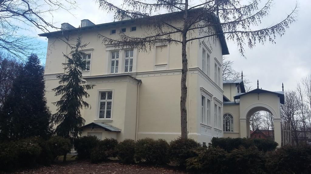 Agroturystyka "Palac W Janowie" Dış mekan fotoğraf